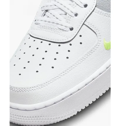 Кроссовки мужские Nike Air Force 1 07 White FQ2204-100