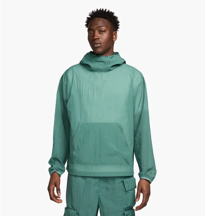 Худи мужское Nike Sportswear Tech Pack Green FN2632-361