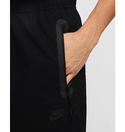 Штани чоловічі Nike Tech Black HM8241-010