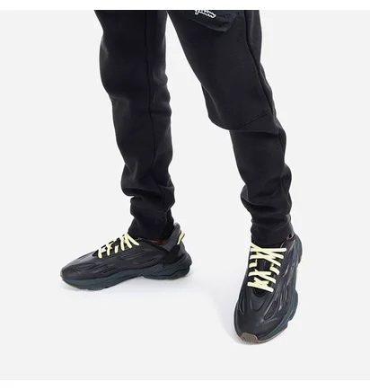 Кросівки чоловічі Adidas Ozweego Celox Black H04235