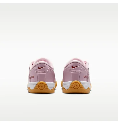 Кроссовки женские Nike Total 90 WomenS Shoes Pink II9792-600
