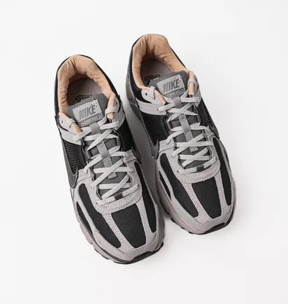 Кроссовки мужские Nike Zoom Vomero 5 Black/White HV5982-001
