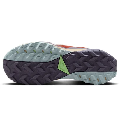 Кроссовки женские Nike Wildhorse 8 Red DR2689-803