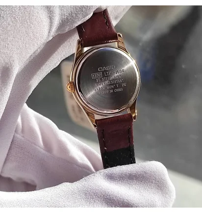 Годинник жіночий Casio LTP-1094Q-7B6