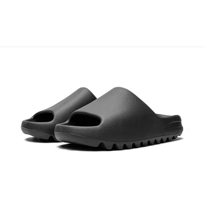 Тапочки чоловічі Adidas Yeezy Slide Black HQ6448