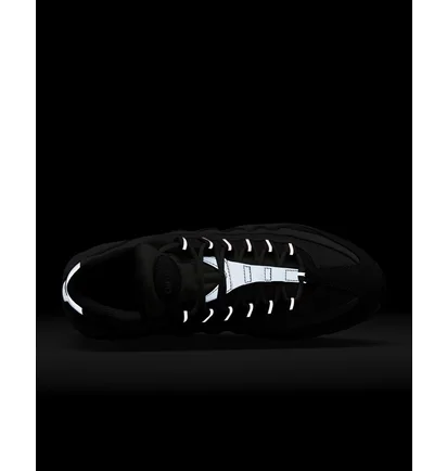 Кросівки чоловічі Nike Air Max 95 Shoes White DM0011-008