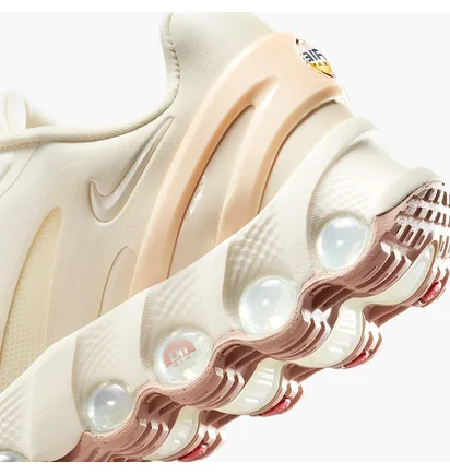 Кроссовки женские Nike Air Max Dn8 Beige IH5084-219