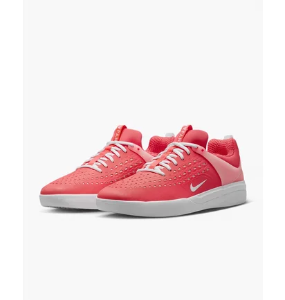 Кросівки унісекс Nike Sb Zoom Nyjah 3 Skate Shoes Pink DV7896-600
