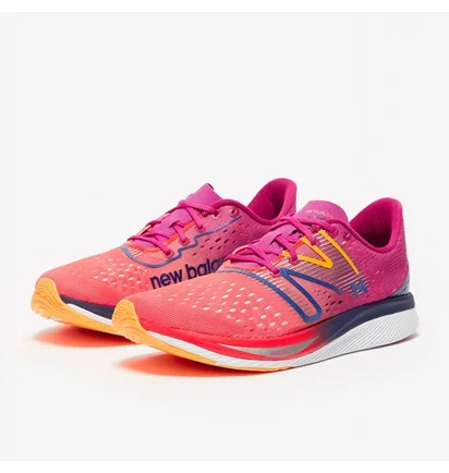 Кроссовки женские New Balance Super Comp Pacer Pink WFCRRCE