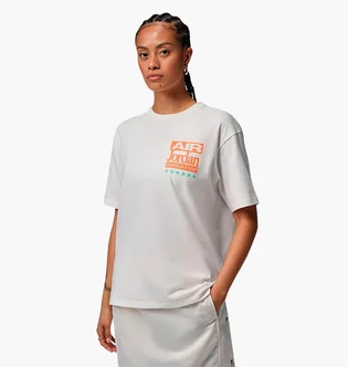 Футболка жіноча Air Jordan Flight Gf Gfx White IF0830-133