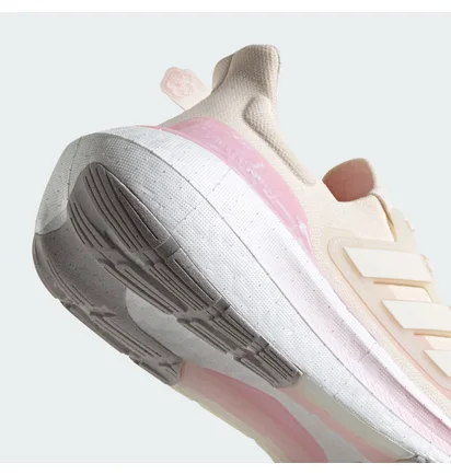 Кросівки унісекс Adidas Ultraboost Light Beige IE5828