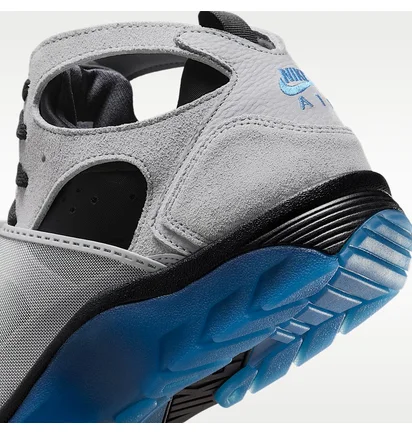 Кроссовки унисекс Nike Air Trainer Huarache Shoes Grey IH4469-012