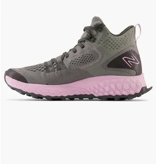 Ботинки унисекс New Balance Fresh Foam X Hierro Mid Olive WTHIMCCG