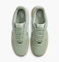 Кросівки чоловічі Nike Air Force 1 07 Lv 8 Olive FQ8714-300