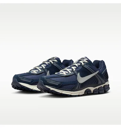 Кросівки чоловічі Nike Zoom Vomero 5 Se Blue IQ6589-400