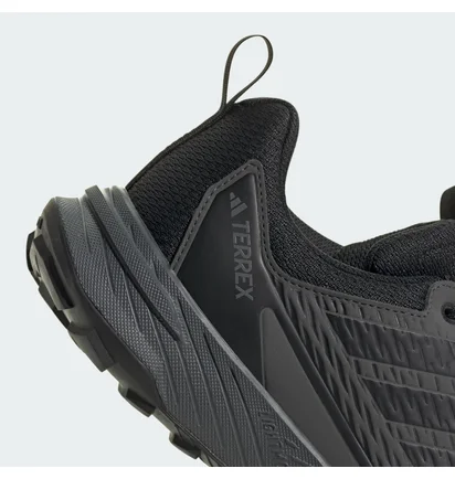 Кросівки чоловічі Adidas Terrex Tracefinder 2 Climaproof Trail Black/Grey JI0274