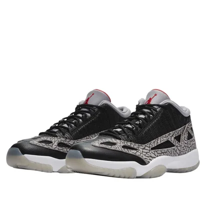 Кроссовки мужские Air Jordan 11 Retro Low Ie Black Cement Black 919712-006