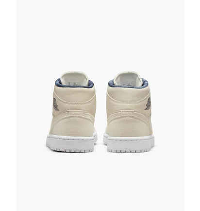 Кросівки жіночі Air Jordan Womens Shoes Beige DM9126-104