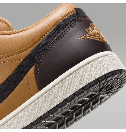 Кросівки чоловічі Air Jordan 1 Low Se Orange/Brown HQ3603-201