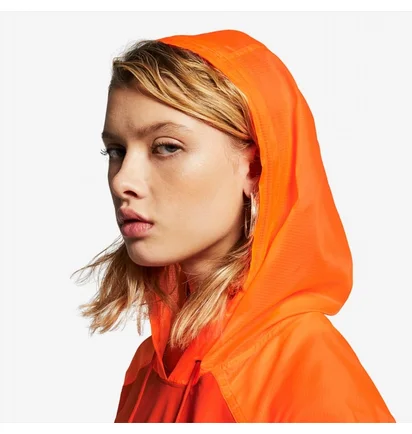 Футболка женская Nike Sportswear Tech Pack Vest Orange AR3047-891