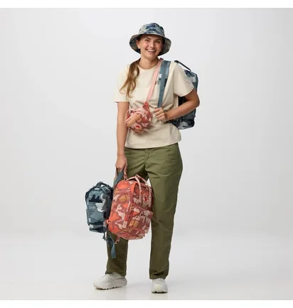 Рюкзак унисекс Fjallraven Kanken Graphics Turquoise/Multi 23200356.577-986