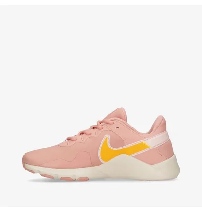 Кросівки жіночі Nike Legend Essential 2 Peach CQ9545-800