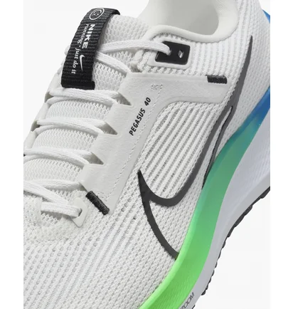 Кросівки чоловічі Nike Pegasus 40 Road Running Shoes White DV3853-006