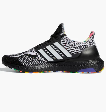Кросівки унісекс Adidas Ultraboost 5.0 Dna Pride Shoes Black/White Gy4424