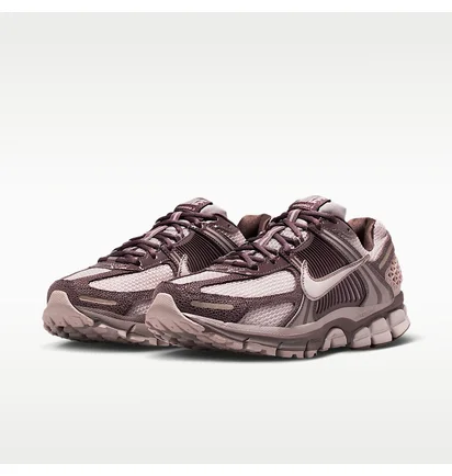 Кроссовки женские Nike Zoom Vomero 5 Violet II6236-500