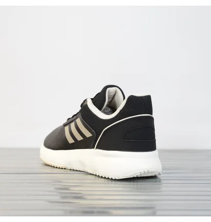 Кроссовки женские Adidas Courtsmash Black EG4204
