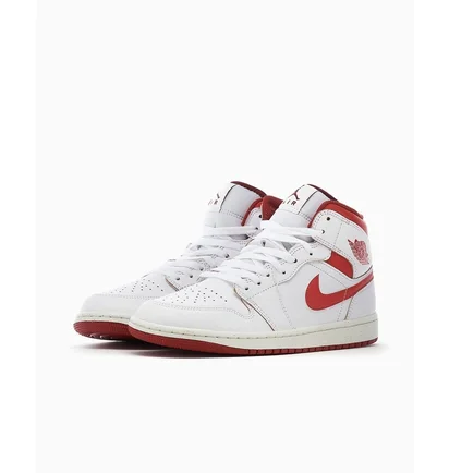 Кросівки чоловічі Air Jordan 1 Mid Se White Dune Red White FJ3458-160