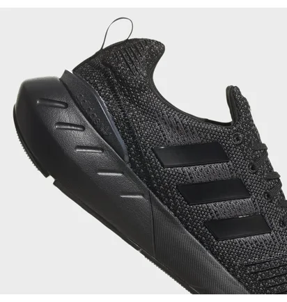 Кроссовки мужские Adidas Originals Swift Run 22 Casual Shoes Black Gz3500