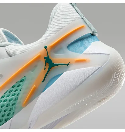 Кросівки чоловічі Air Jordan Heir Series White FQ3858-101