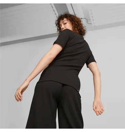 Футболка женская Puma Her Slim Black 674063-01