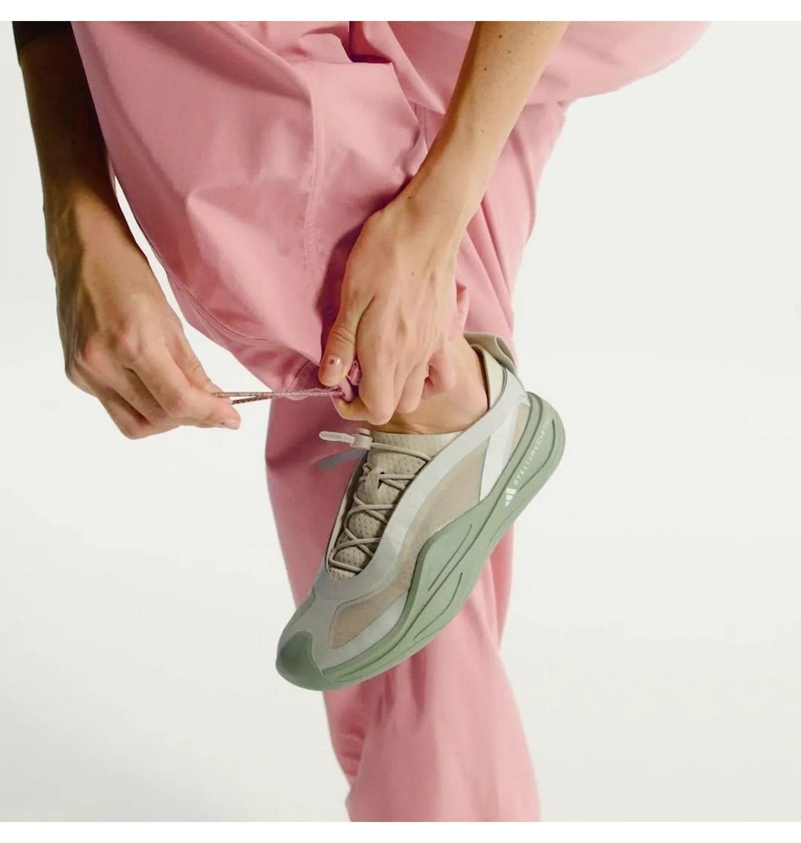 ᐉ Кросівки жіночі Adidas By Stella Mccartney Sportswear Low