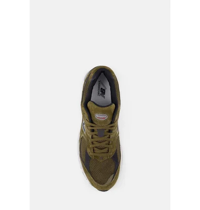Кроссовки унисекс New Balance 2002R Olive U2002RR