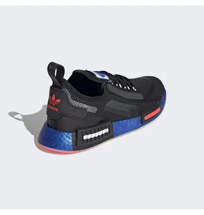 Кроссовки унисекс Adidas Nmd R1 Spectoo Black Fx6819