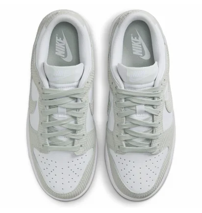 Кросівки жіночі Nike Dunk Low White/Grey FN7658-100