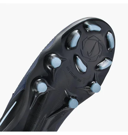 Бутси дитячі Nike Phantom 6 Low Pro Black HM9204-003