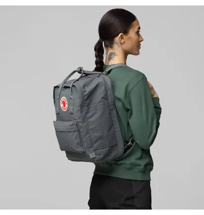 Рюкзак унисекс Fjallraven Kanken Laptop Grey 23524.046