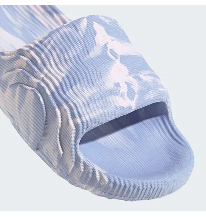 Тапочки унисекс Adidas Adilette 22 Slides Light Blue IE5646
