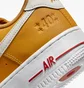 Кросівки жіночі Nike Air Force 1 07 Se Yellow Dq7582-700