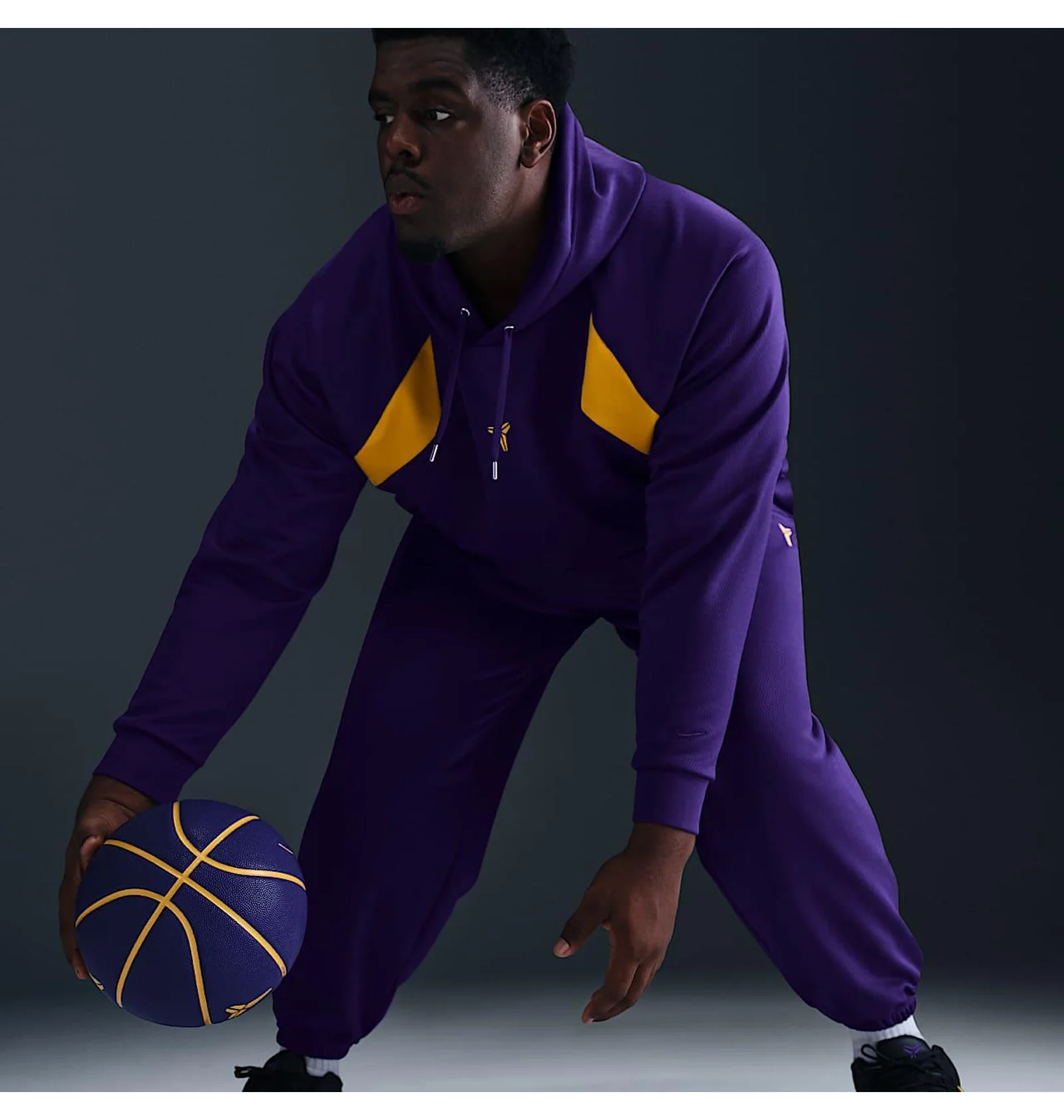 ᐉ Худі чоловіче Nike Kbfund Po Violet HJ8109-547 - придбати в