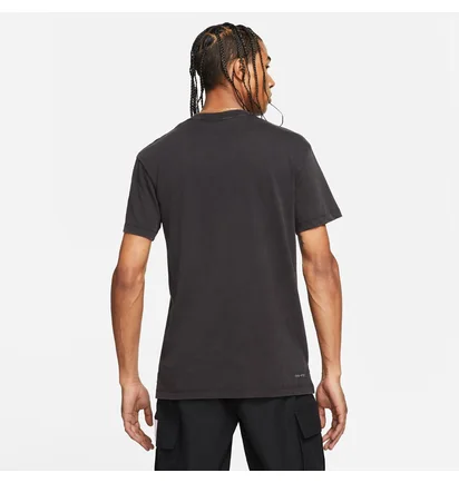 Футболка чоловіча Air Jordan M J Df Air Dry Gfx Ss Top Black DA2694-010