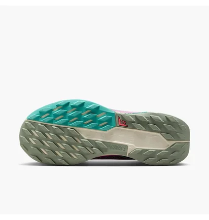 Кроссовки женские Nike Pegasus Trail 5 Gtx Peach FQ0912-600