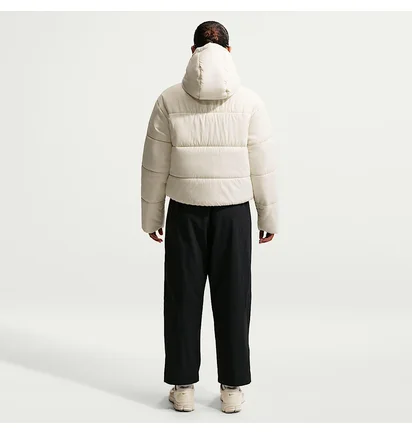 Куртка жіноча Nike Sportswear Classic Puffer Beige FZ5899-072