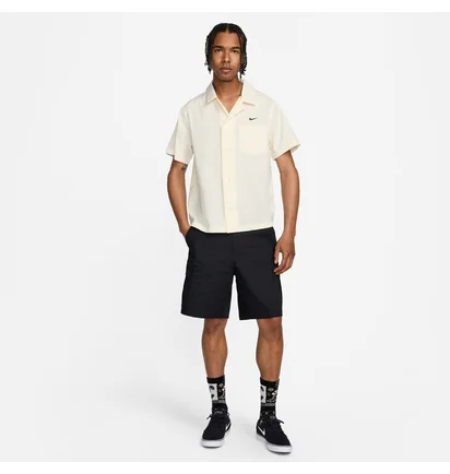 Шорти чоловічі Nike Club Wvn Cargo Short Black FN3517-010