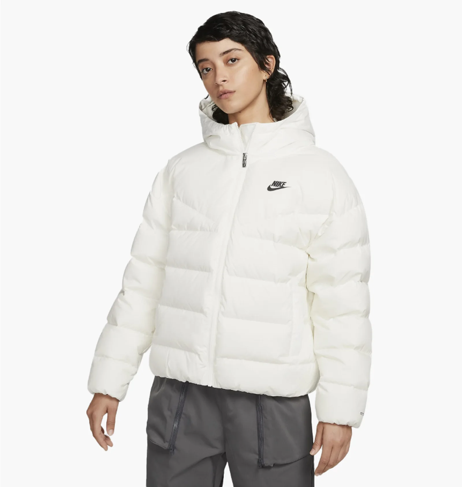 ᐉ Куртка жіноча Nike Sportswear Storm-Fit Windrunner White Dq5903