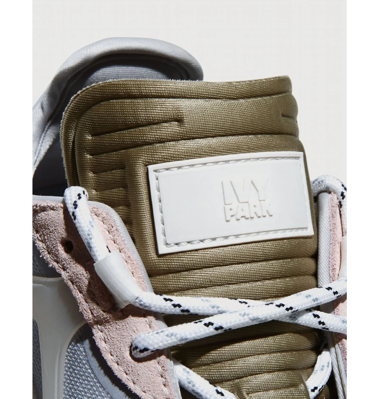 ᐉ Кросівки унісекс Adidas Ivy Park Nite Jogger Shoes Light Blue