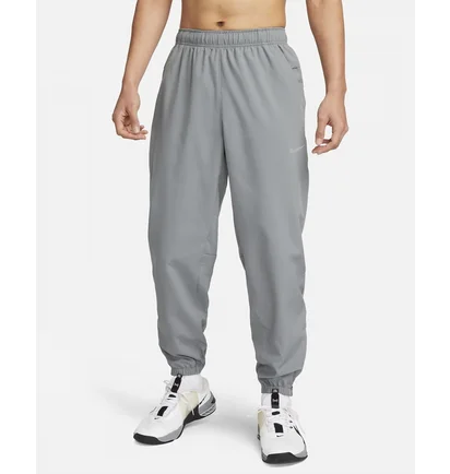 Штани чоловічі Nike Form MenS Dri-Fit Tapered Versatile Pants Grey FB7497-084